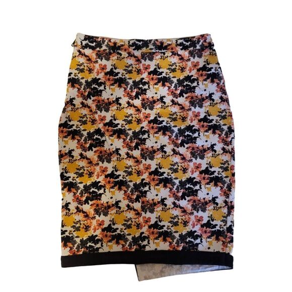 DE Collection Front Wrap Black Yellow Floral Skirt Size M - Picture 2 of 5